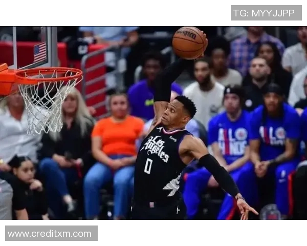 威少对阵灰熊精彩瞬间回顾展现篮球魅力与激情的巅峰对决